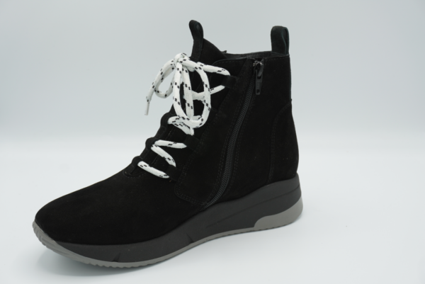 1451 Joyce zwart suede veter laarsje H Verhuls Dames