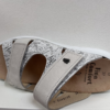 03350 Palau Wit words slipper Finn comfort