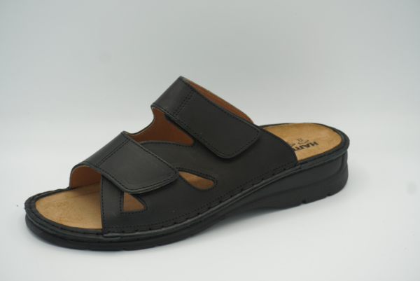 523.0805 Slipper zwart H Hartjes