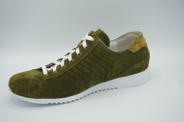 2122 Khaky groene sneaker Gijs