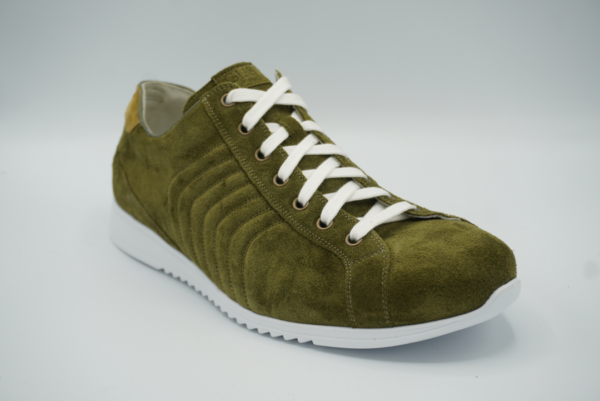 2122 Khaky groene sneaker Gijs