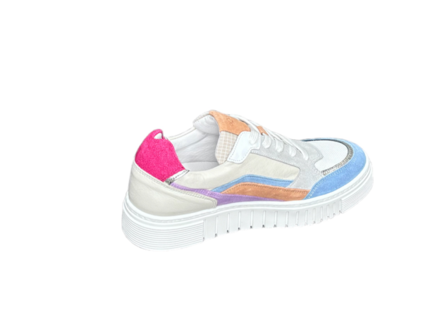 AQA a8522 Multi colour sneaker