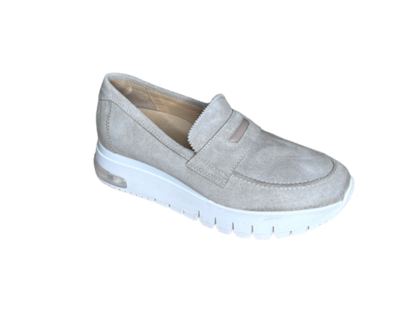 AQA Loafer velvet clay beige