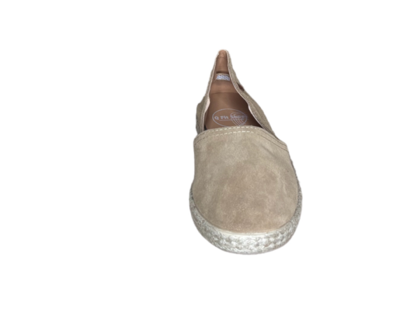 Q Fit Cindy Beige suede moccasin