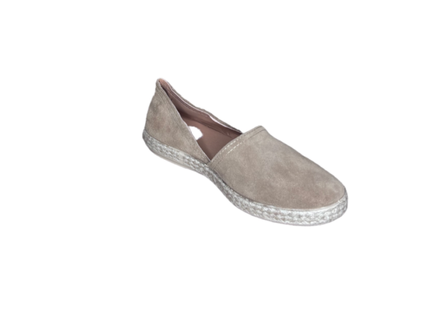 Q Fit Cindy Beige suede moccasin