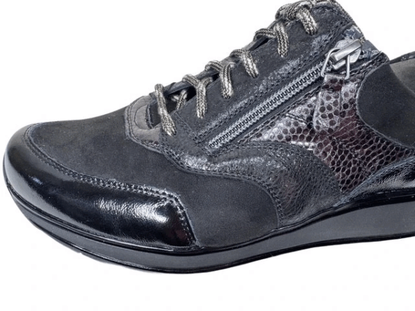 Durea Sneaker Zwart nubuck lak K