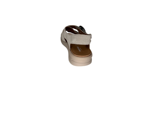 Hartjes Calypso creme velour K sandaal