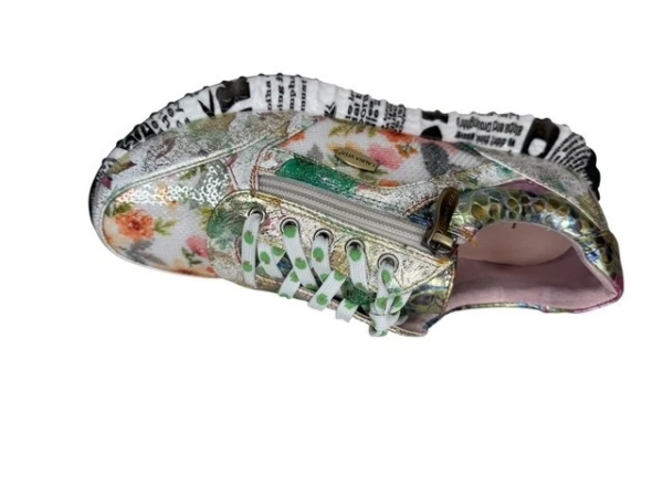 Laura Vita Burton 11 or