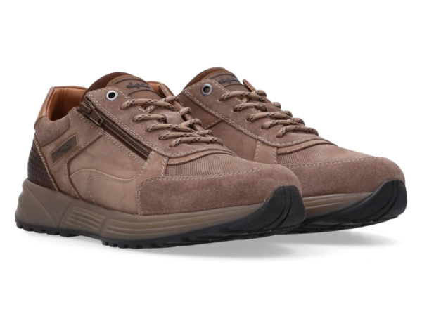 Australian Discover taupe leather