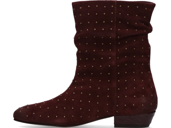 Maruti Armina dark brown studs