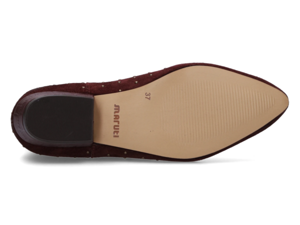 Maruti Armina dark brown studs