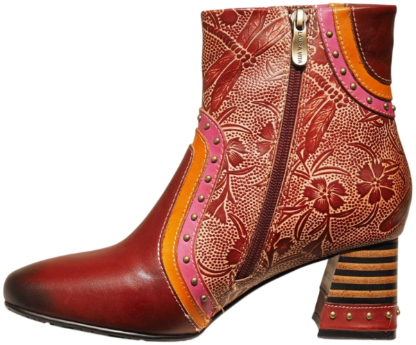 Laura Vita Talao o2 wine laarsje